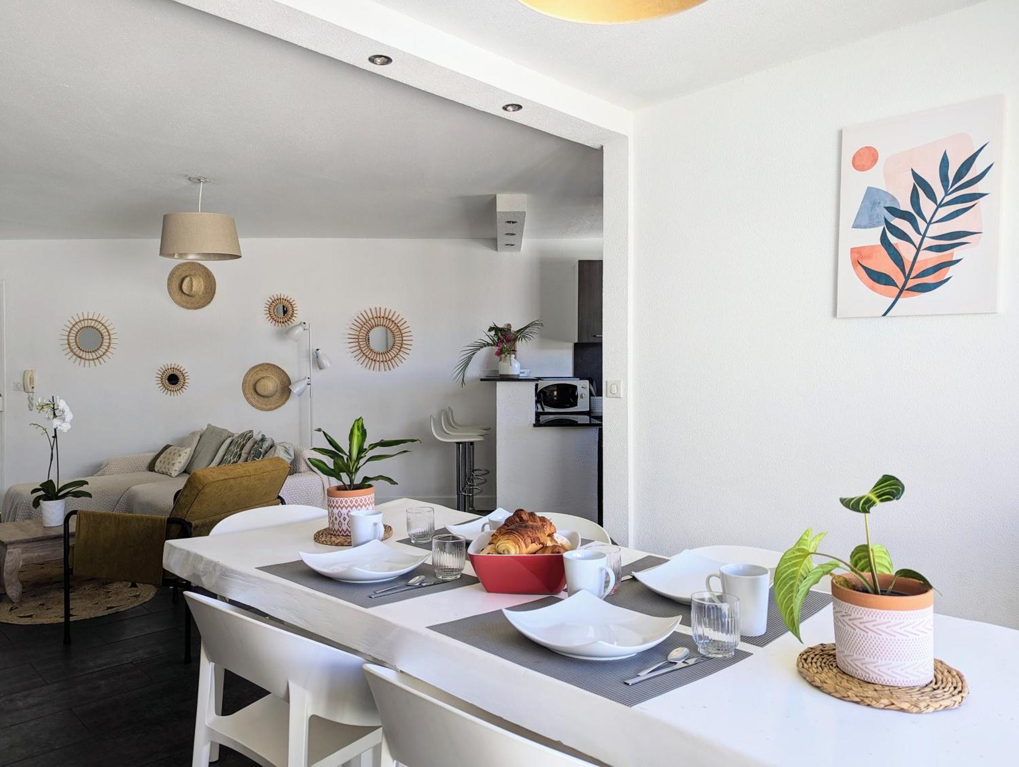 Cap Saint Gilles - T3 Vue Sur Le Port Apartment Exterior foto
