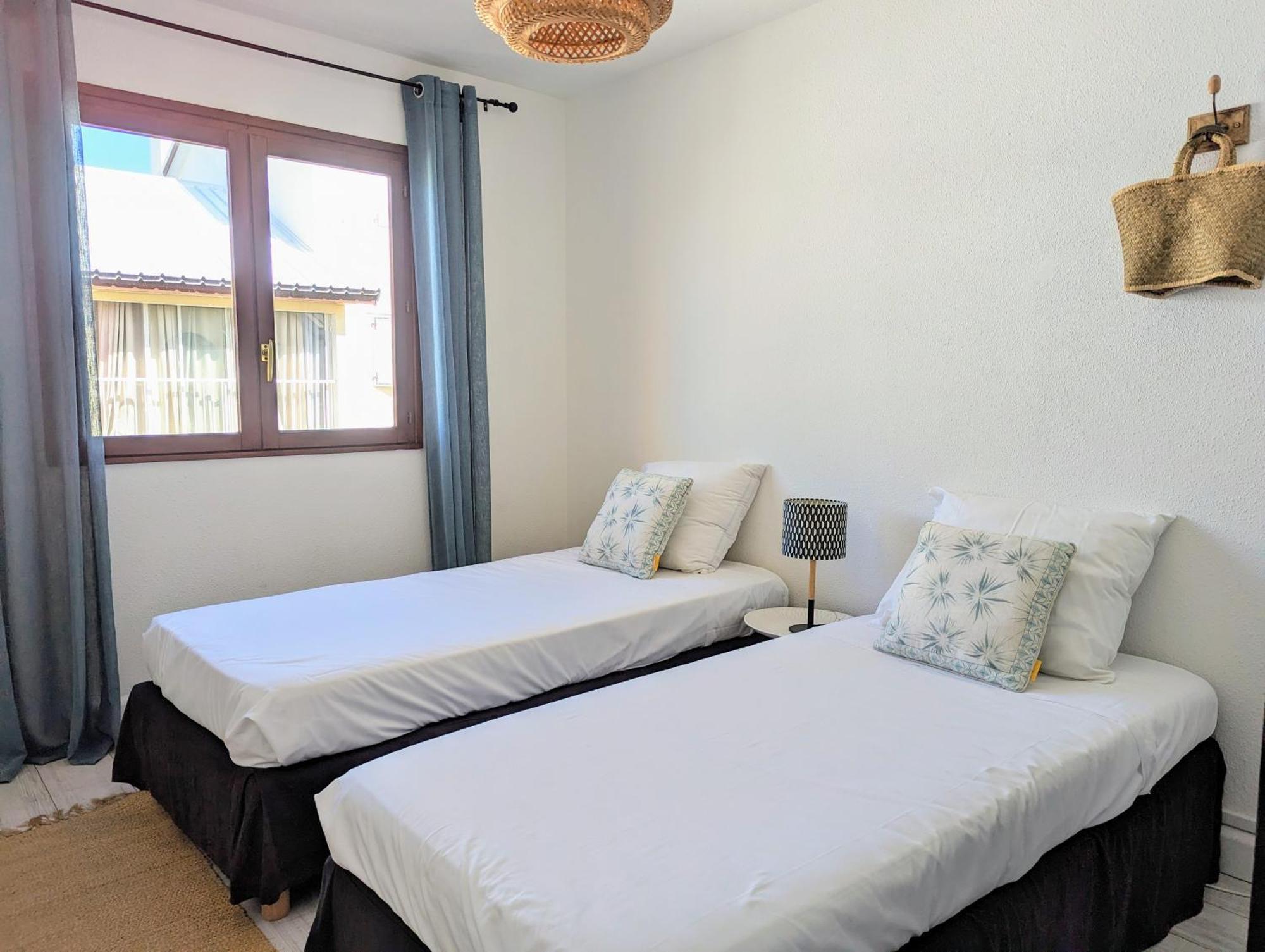 Cap Saint Gilles - T3 Vue Sur Le Port Apartment Exterior foto