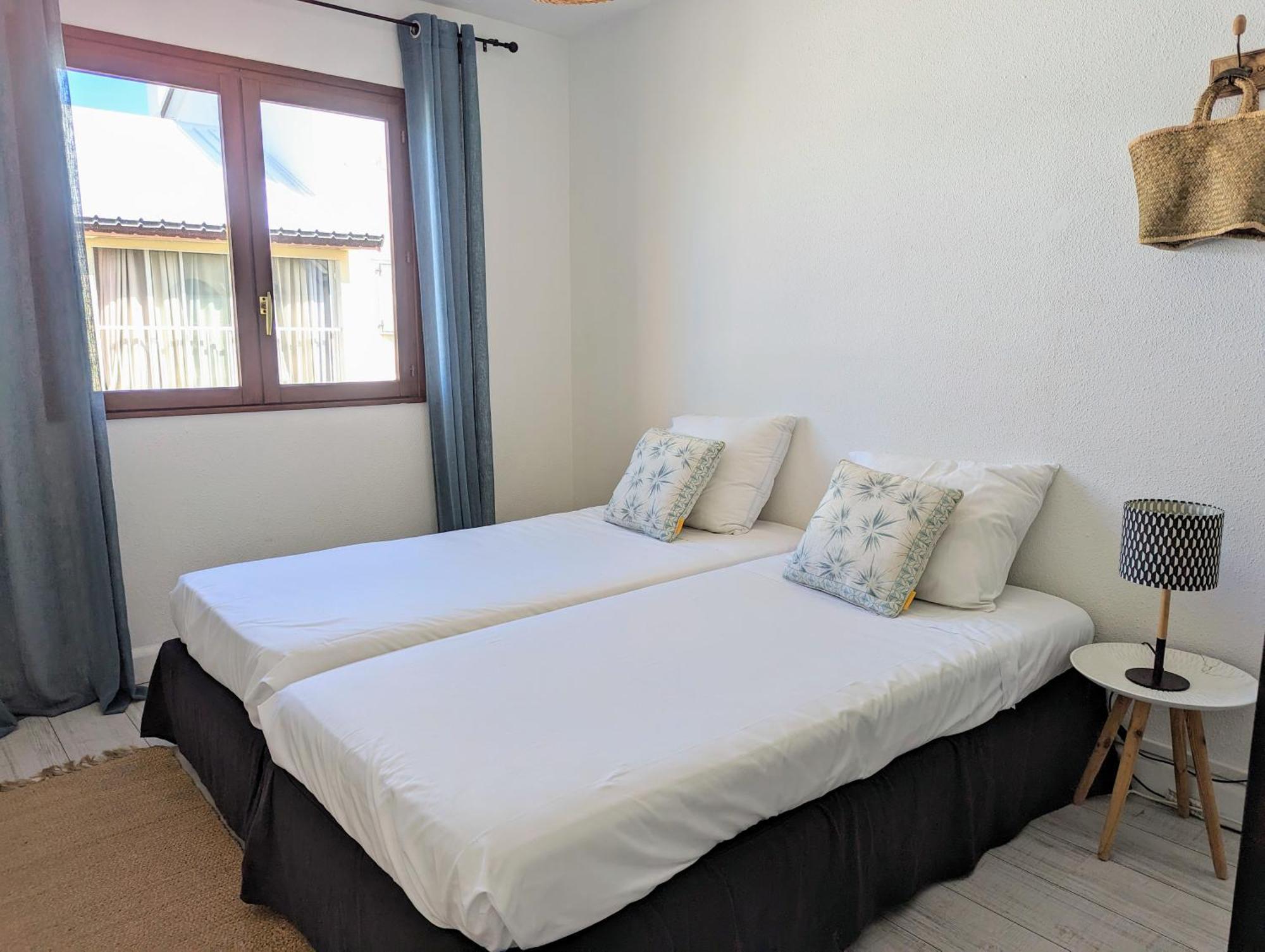 Cap Saint Gilles - T3 Vue Sur Le Port Apartment Exterior foto